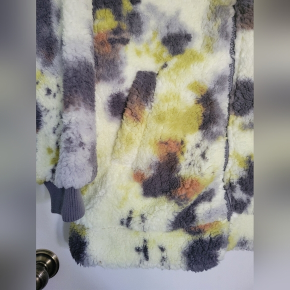 NWT mono b Sherpa Oversized Jacket WOMENS Size Small - Picture 3 of 10